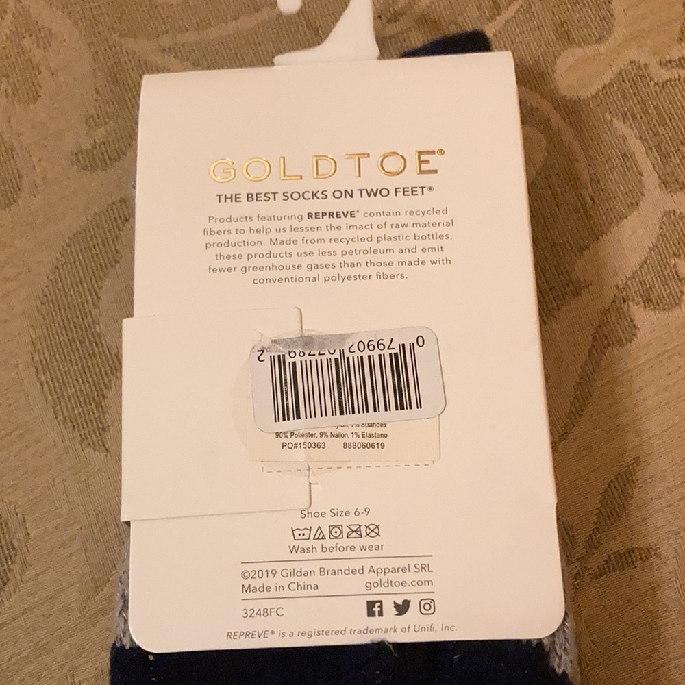 New in package Gold Toe 2-pack boot socks. - Picture 5 of 8
